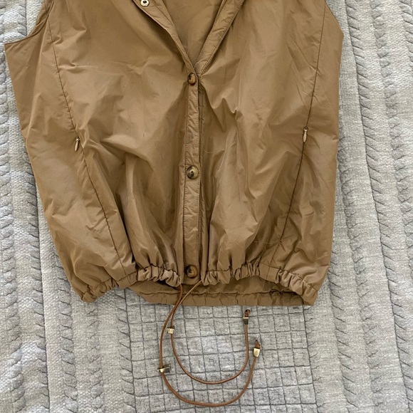 MaxMara Rainwear hooded vest - Picture 4 of 4
